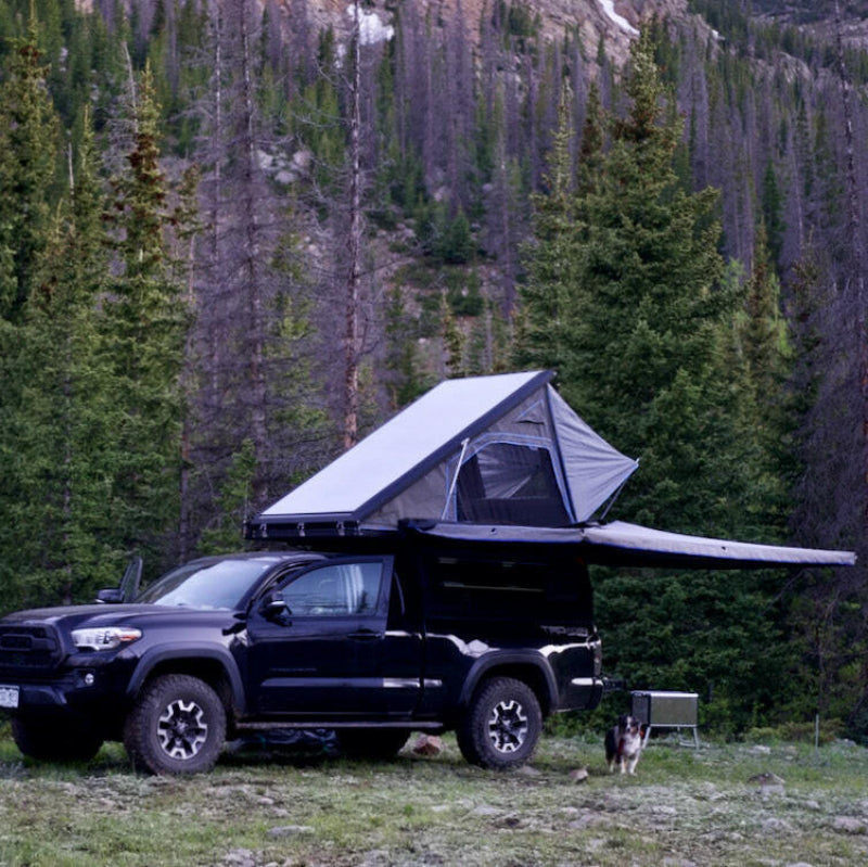 Free Standing 270-Degree Awning